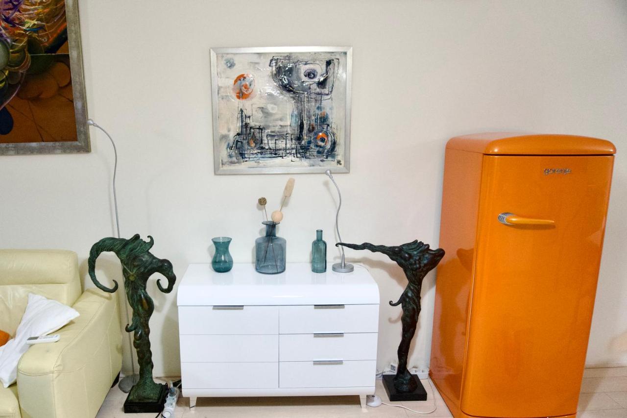 בלטונללה Panoramic Art Apartment With Jacuzzi מראה חיצוני תמונה