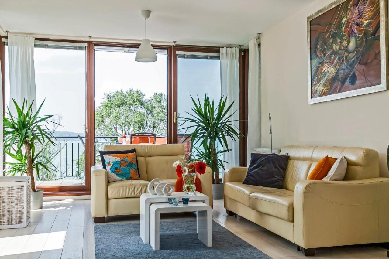 בלטונללה Panoramic Art Apartment With Jacuzzi מראה חיצוני תמונה
